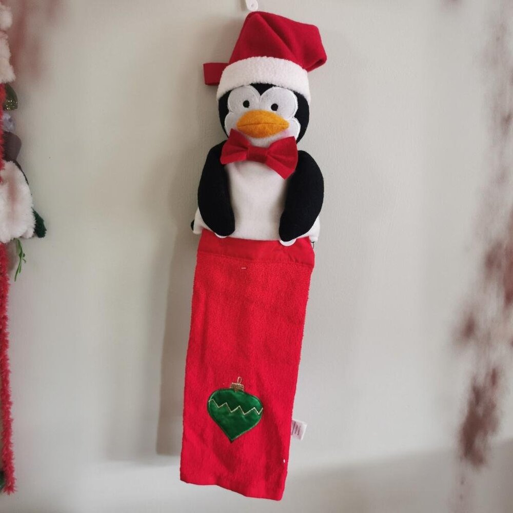 Plush Stuffed Animal Penguin in Santa Hat w/‎ Hand towel Attachment